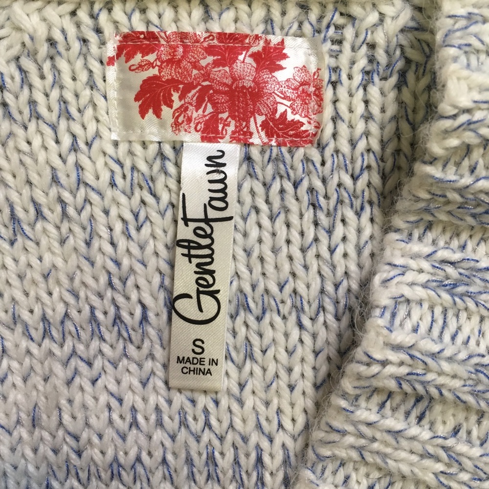 Gentle Fawn Blue White Long V-Neck Soft Sweater - Picture 7 of 8